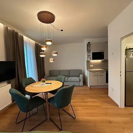 Neu Renoviertes Im Zentrum